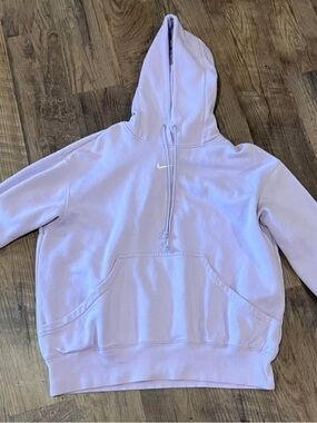 Nike Lavender/Pastel Purple Pullover Hoodie with White Swoosh